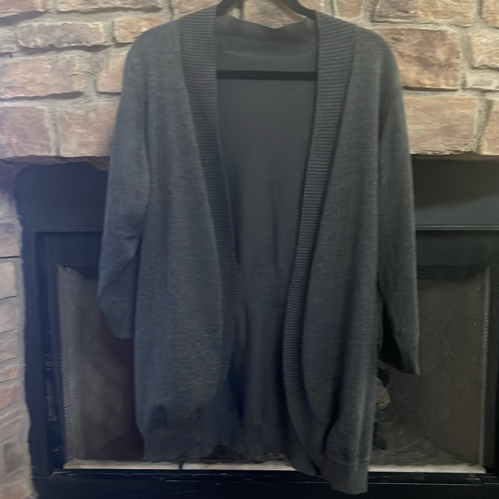 Gray cardigan. Size XXL